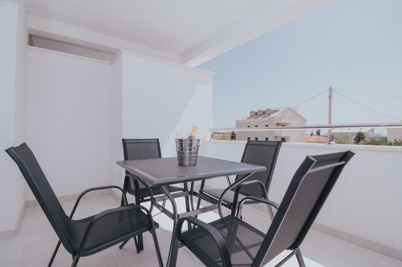 Apartments Pool Villa Aldura Novalja Kültér fotó