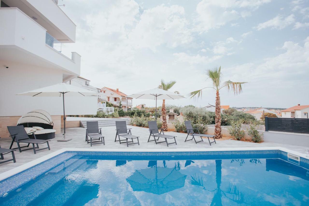 Apartments Pool Villa Aldura Novalja Kültér fotó